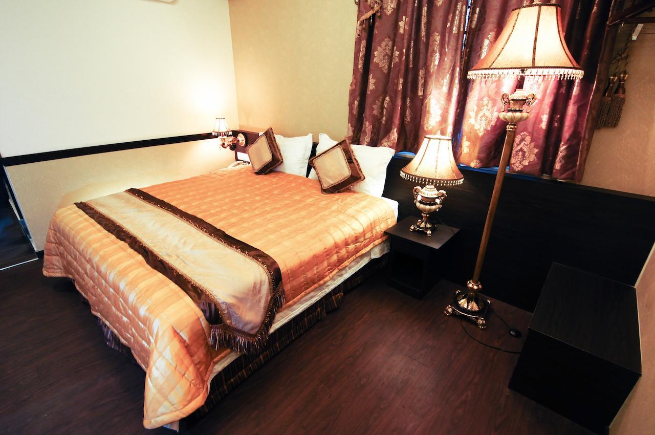 K Garden Hotel Parit Buntar Exterior foto